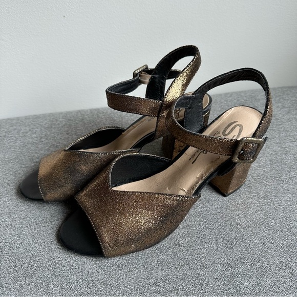 Sbicca Vintage Gold/Bronze Platform Sparkle‎ Ankle Strap Sandals, Sz 10 - Picture 1 of 8